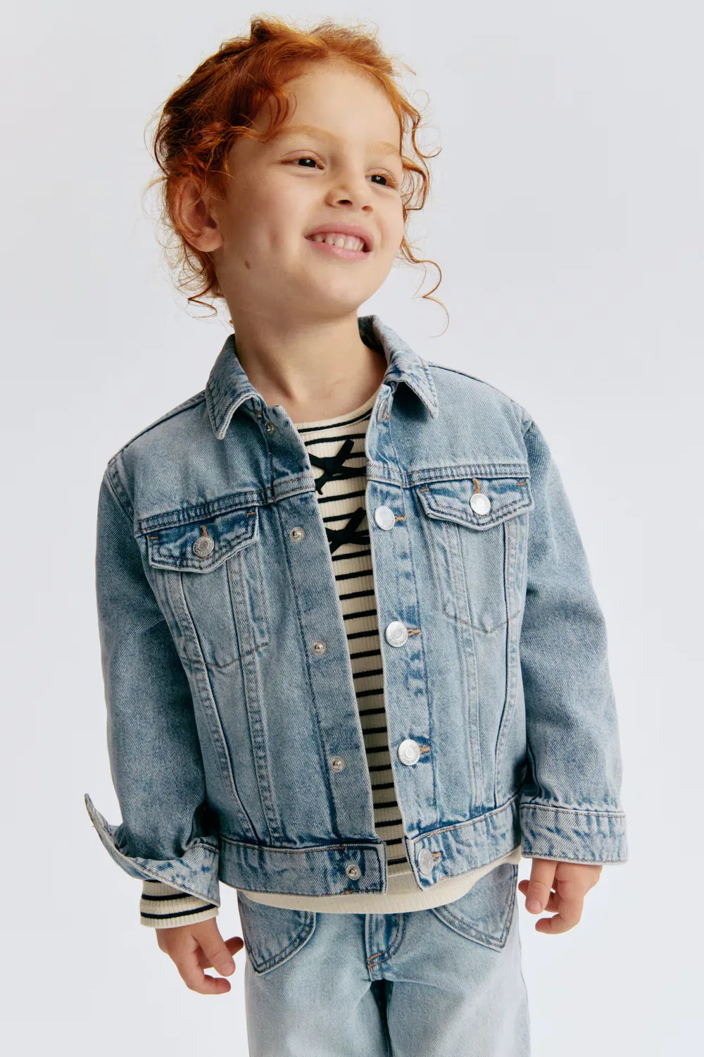 Джинсовая куртка H&M, Helles Denimblau