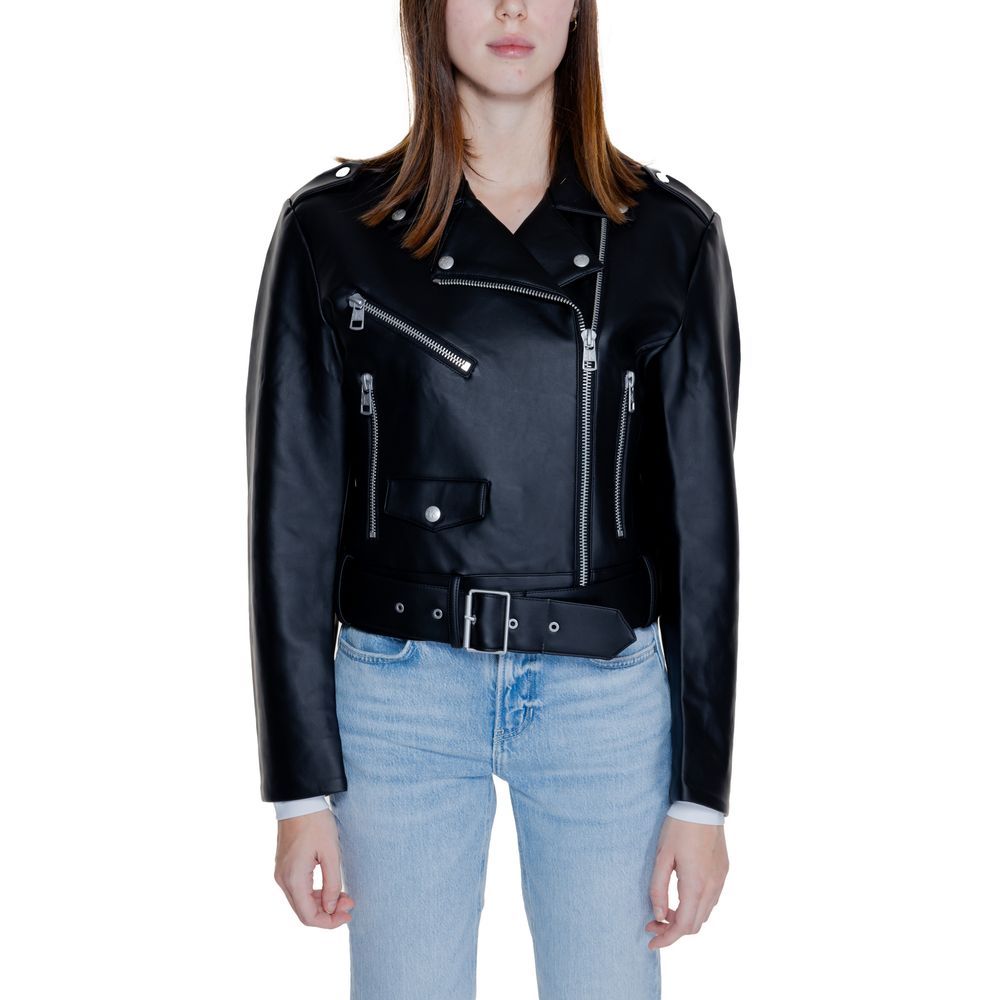 

Черная полиэтиленовая куртка Calvin Klein Jeans
