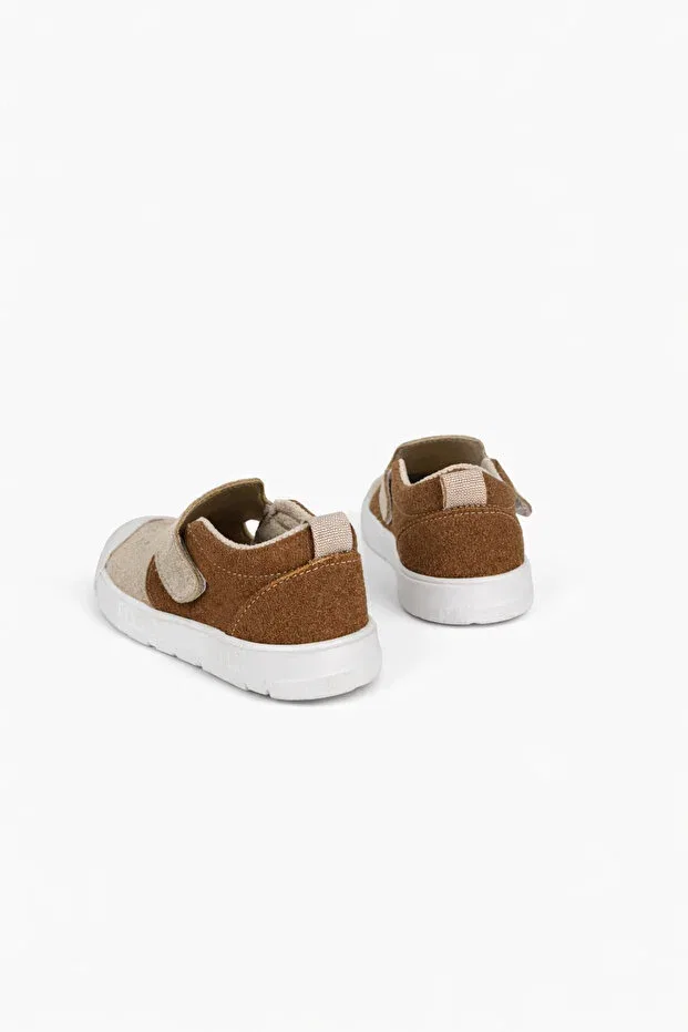 Детские повседневные ортопедические туфли на липучке Sthapy, Sand-Beige — фото 4