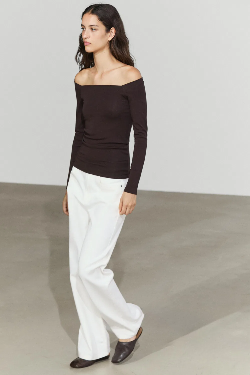 Футболка Massimo Dutti, эластичная, коричневая — фото 3