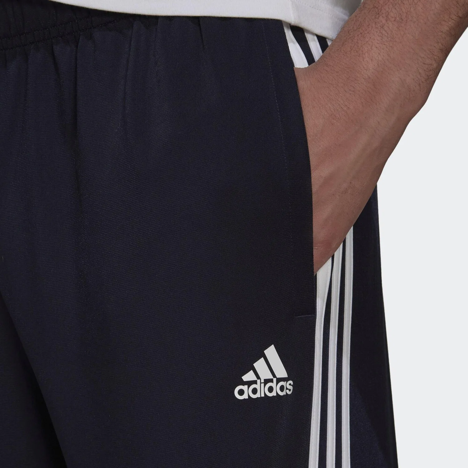 Мужские спортивные штаны с зауженными штанинами Primegreen Essentials Warm-Up Tapered 3-Streifen Adidas, Petrolblau Weiss Dunkelblau — фото 4