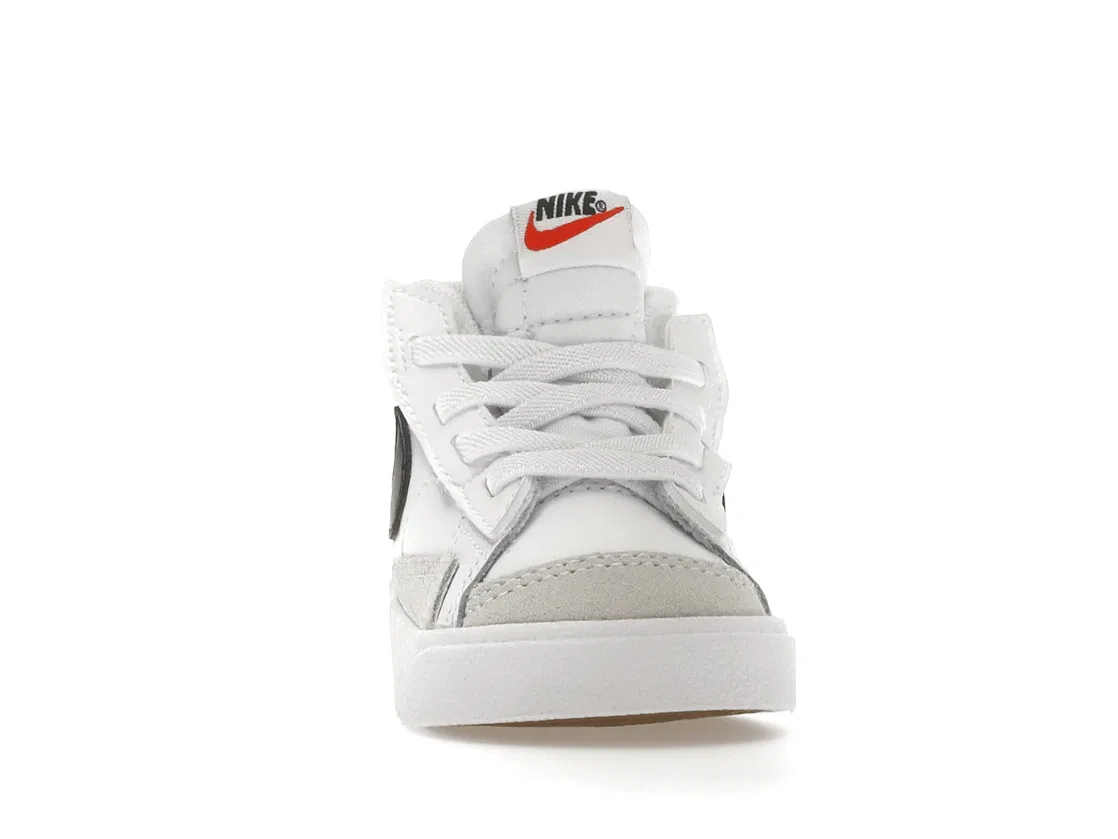 Детские кроссовки Lifestyle Nike Blazer Mid 77, White/Total Orange/Black — фото 2
