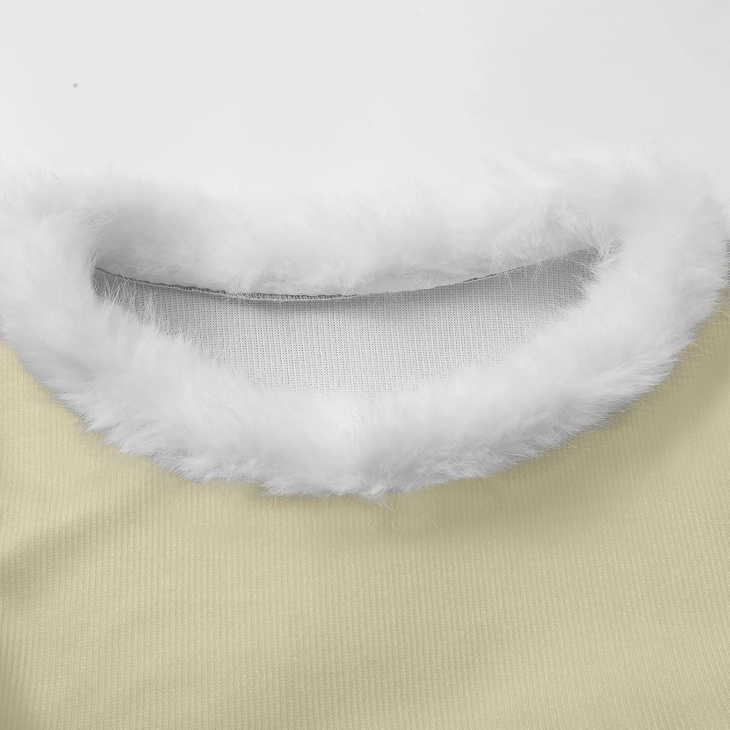 Женский свитшот с принтом Ugly Christmas Sweatshirts, White Faux Fur Trim, V Neck, 1b-beige — фото 3