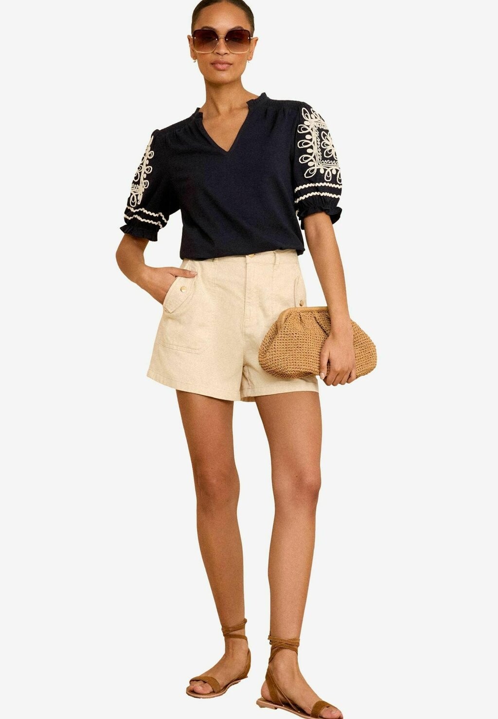 

Футболка с принтом SHORTS SLEEVE REGULAR FIT Love & Roses, синий