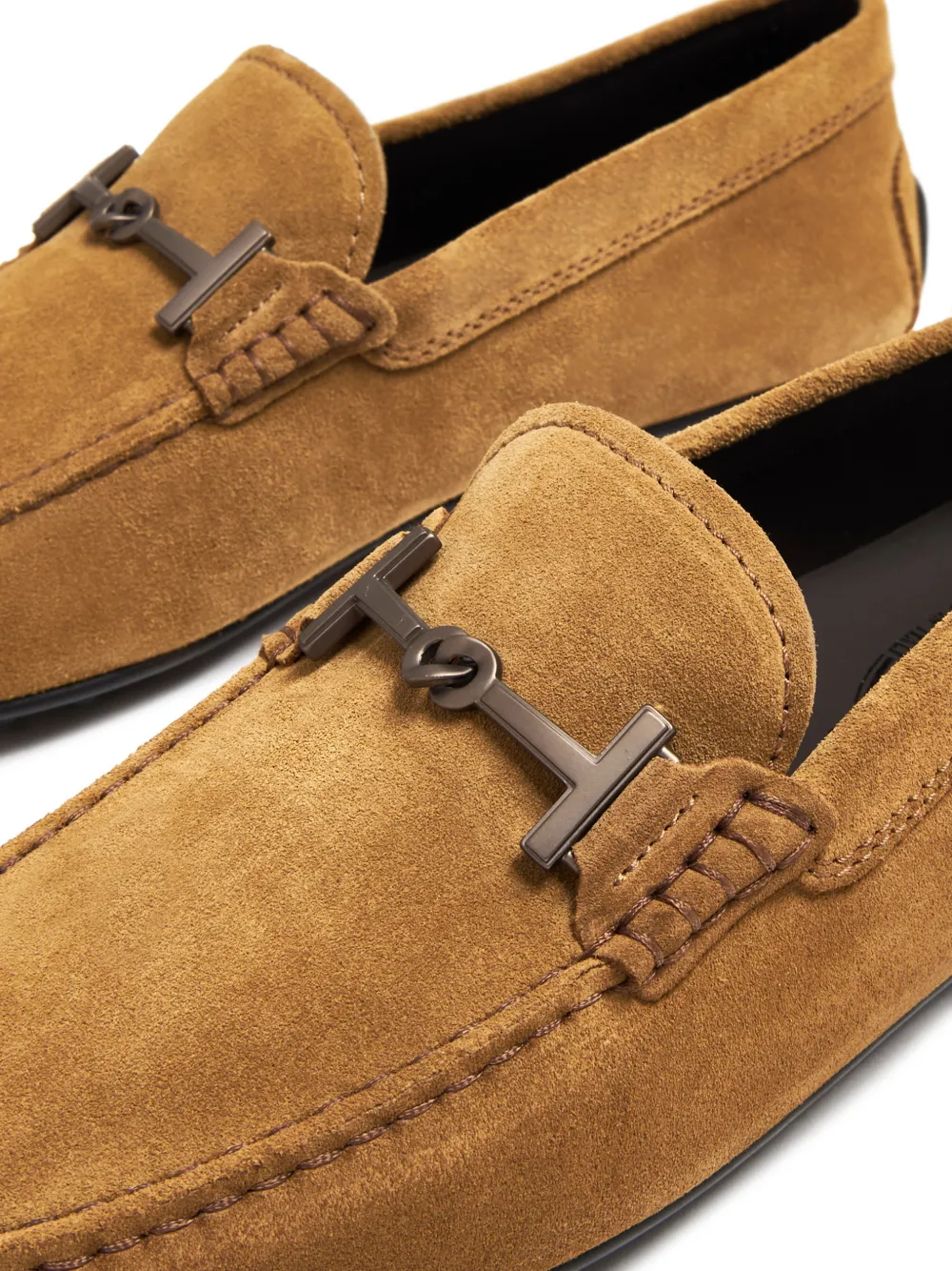Замшевые лоферы с T-образным кольцом Tod'S, коричневый — фото 4