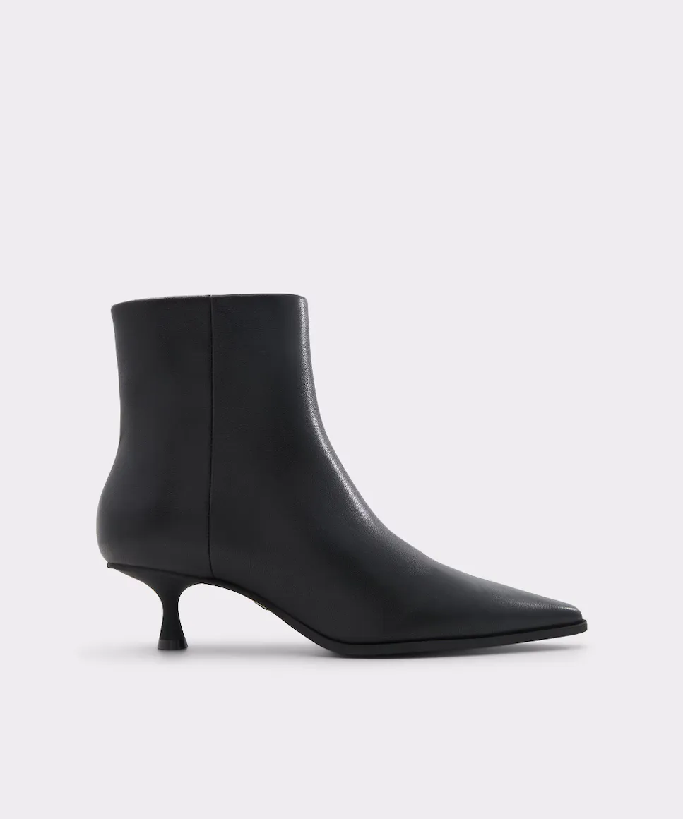 

Женские кожаные ботильоны с острым носком Aldo, черный