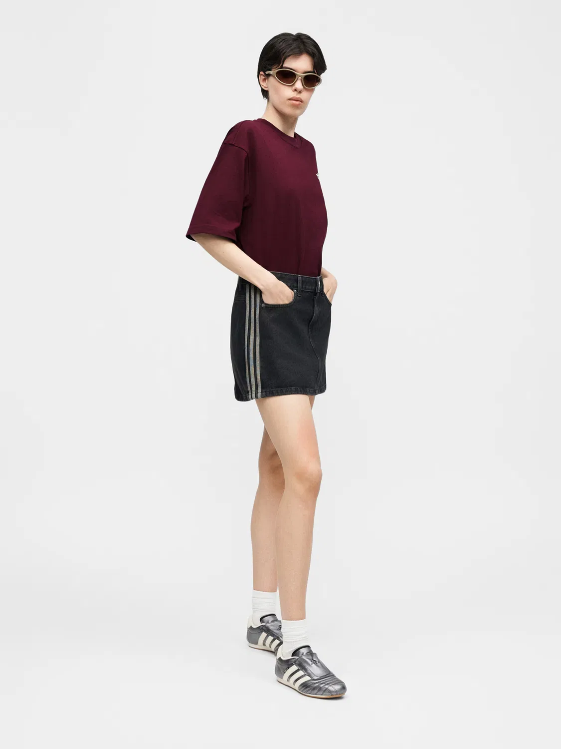 Рубашка оверсайз Adidas Originals Essentials красного цвета — фото 4