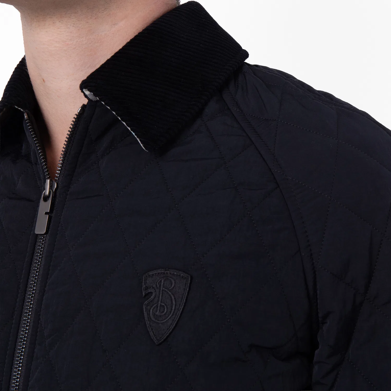 Куртка стеганая из водонепроницаемого нейлона Quilted Water-Repellent Nylon Jacket Burberry, Black/Snug Ip Check — фото 2