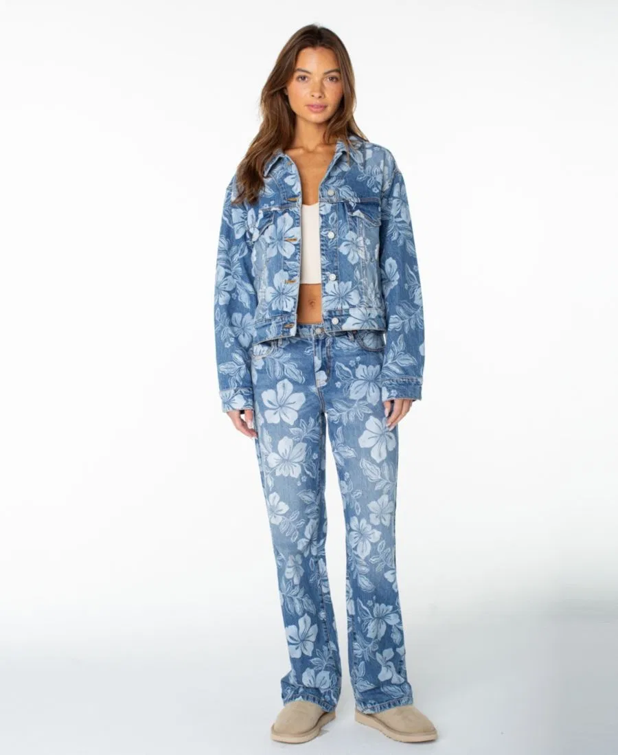 Джинсовая куртка-кроп с цветочным принтом Big Tide Roxy, Flora Fade Print Denim Wash — фото 2