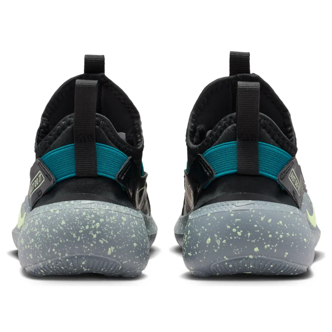Детские кроссовки Flex Runner 4 SE 'Black Volt Bright Spruce' Nike, Black / Very Light Fluorescent Yellow / Bright Spruce Green / Cool Gray — фото 4