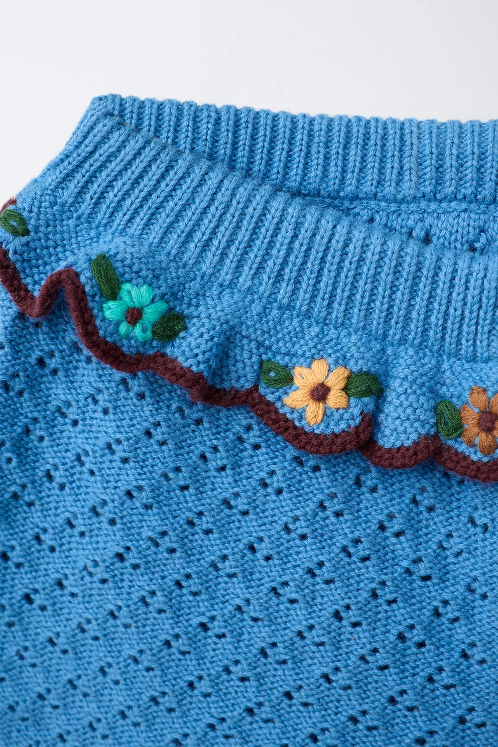 Бермудские шорты из смеси хлопка и льна с вышитыми оборками. ZARA, Bluish — фото 3