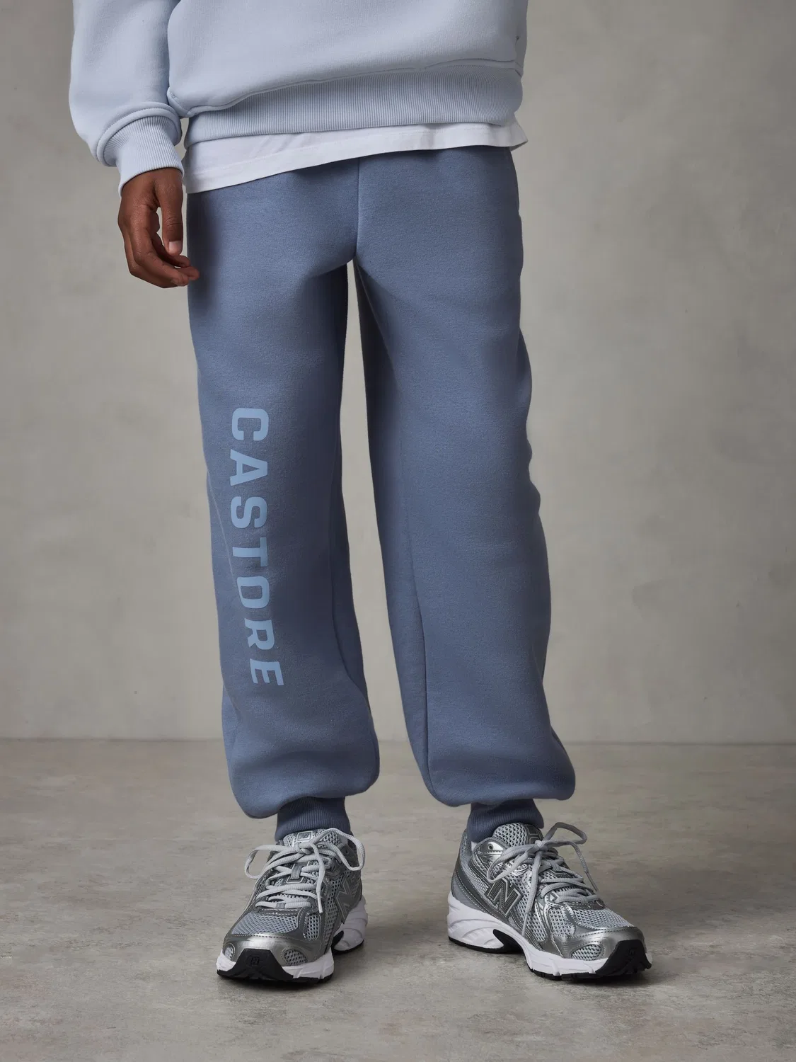 Спортивный костюм Oversized Hoodie and Joggers Set Castore, синий и серый — фото 3