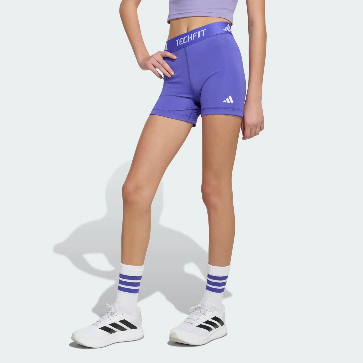 Детские короткие леггинсы для девочек с принтом Techfit Leggings, Kurz Adidas, Violett Weiss — фото 2