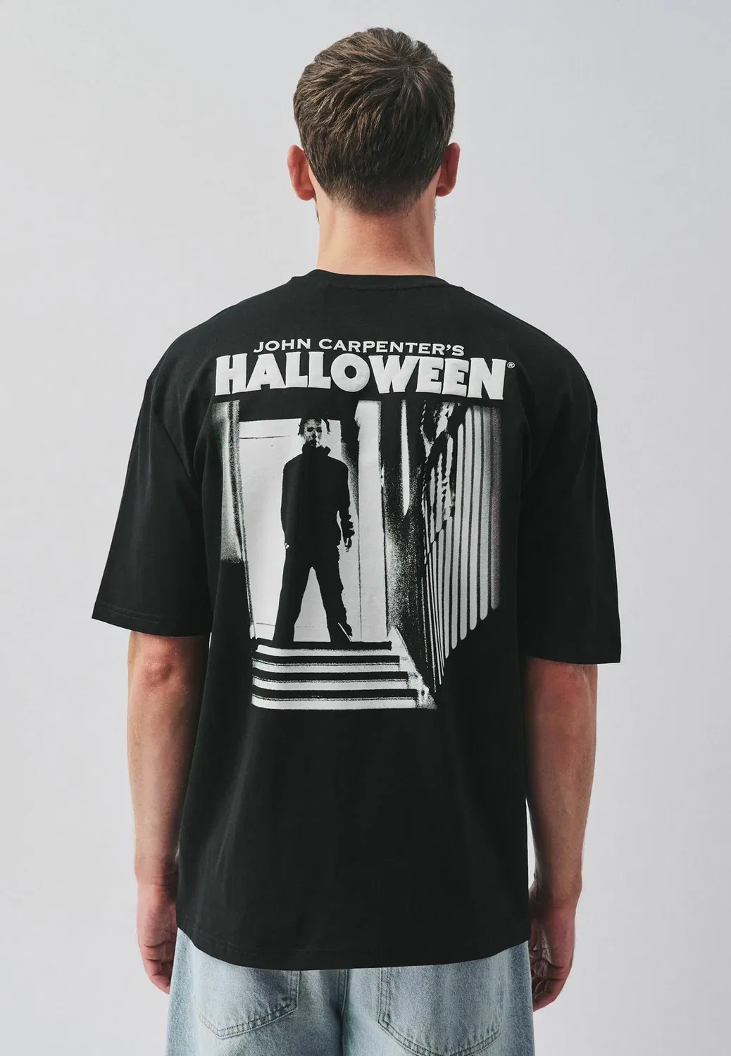 Лицензионная футболка - футболка с принтом Next, Black Halloween