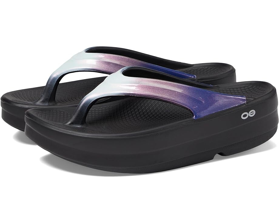 

Сандалии OOFOS OOmega OOlala Luxe, цвет Calypso