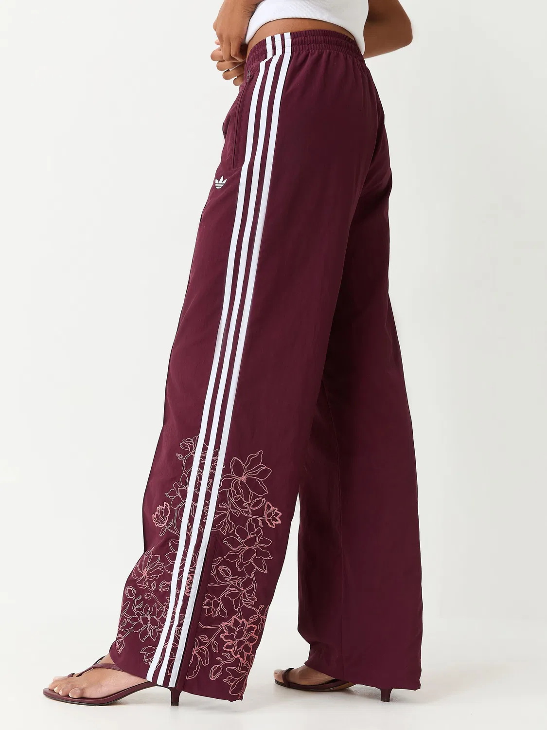 Adidas Originals Темно-красные свободные спортивные брюки с цветочной аппликацией Firebird — фото 3