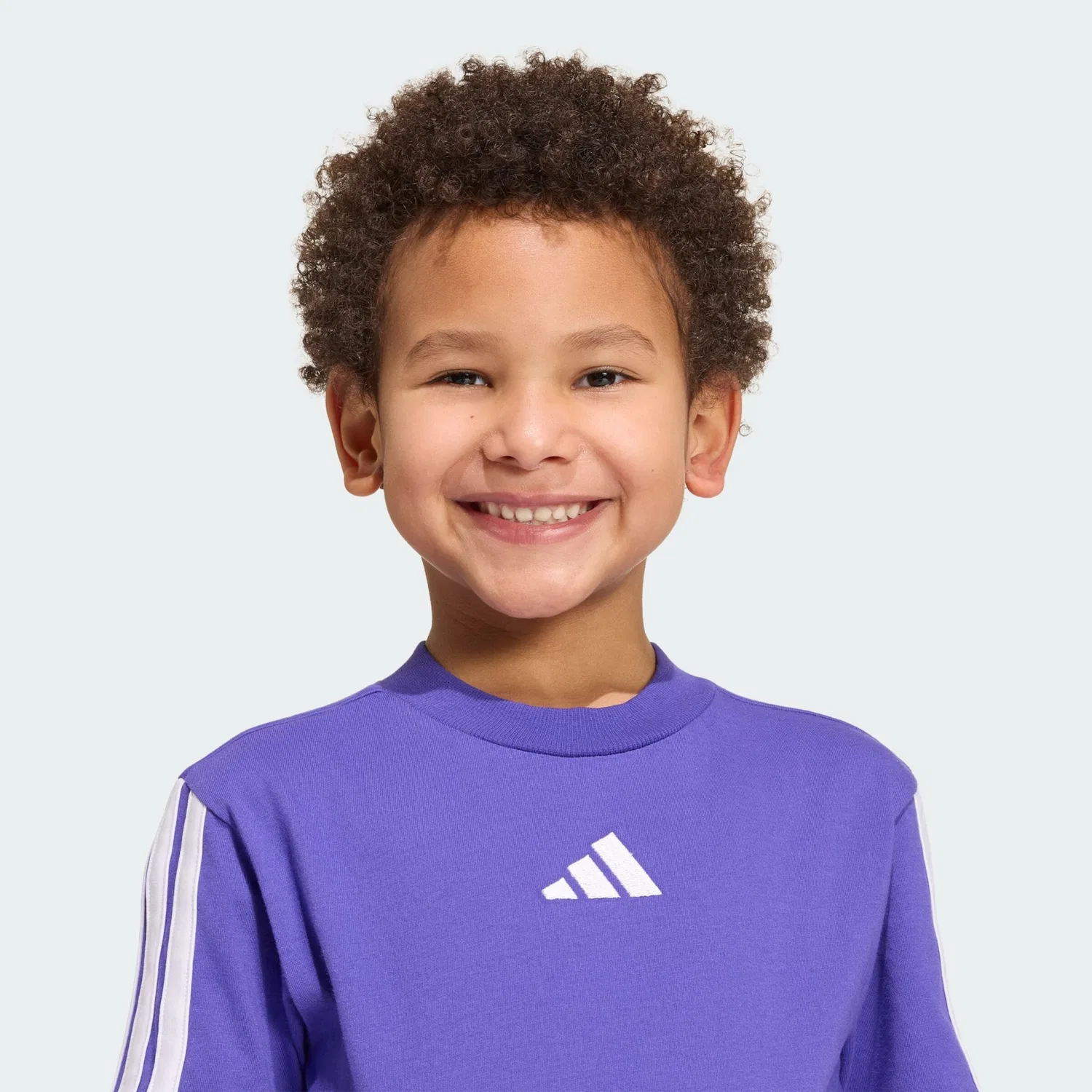 Спортивная футболка Adidas Sportswear Performance Shirt Essentials фиолетового цвета — фото 4
