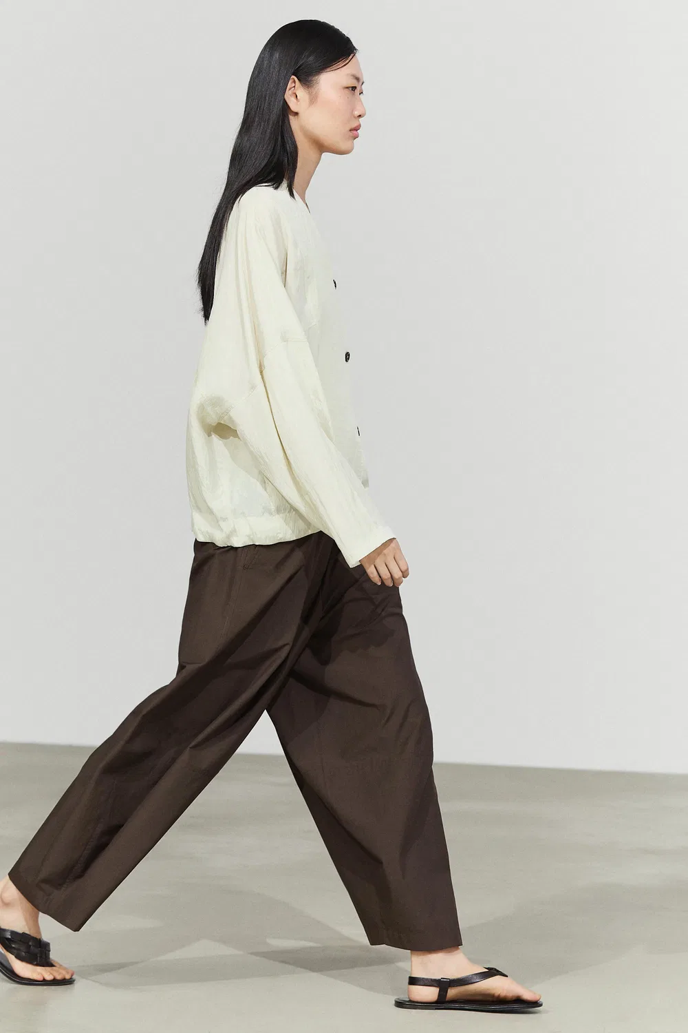 Халат-рубашка Massimo Dutti, свободный халат с пуговицами, пастельно-зеленый — фото 3