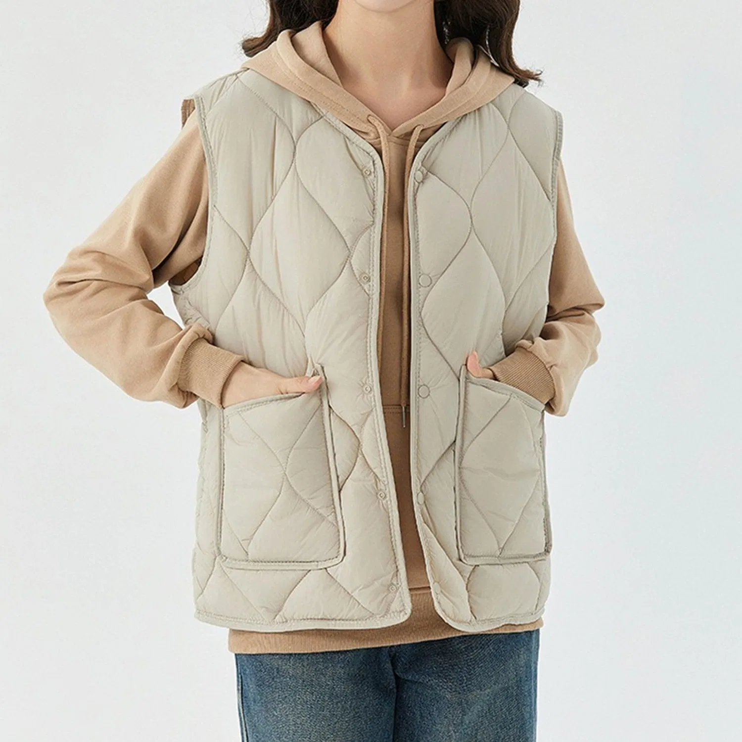Женский стеганый жилет без рукавов и воротника, Beige — фото 4