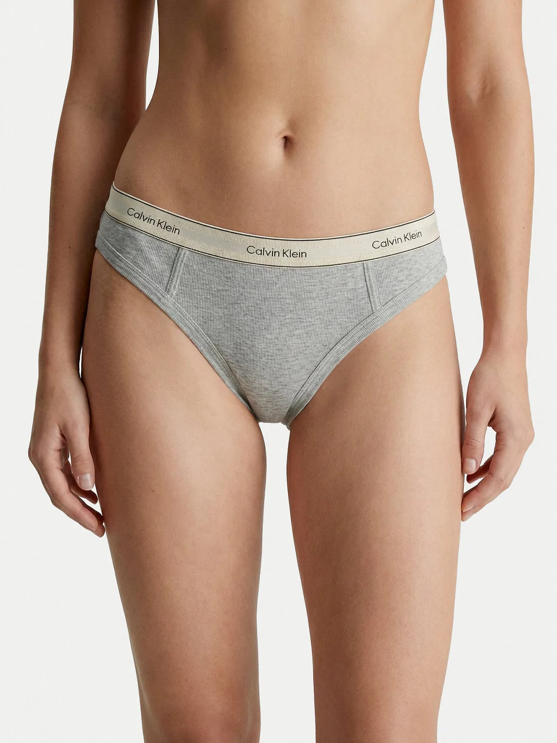 Женские стринги Calvin Klein, серый