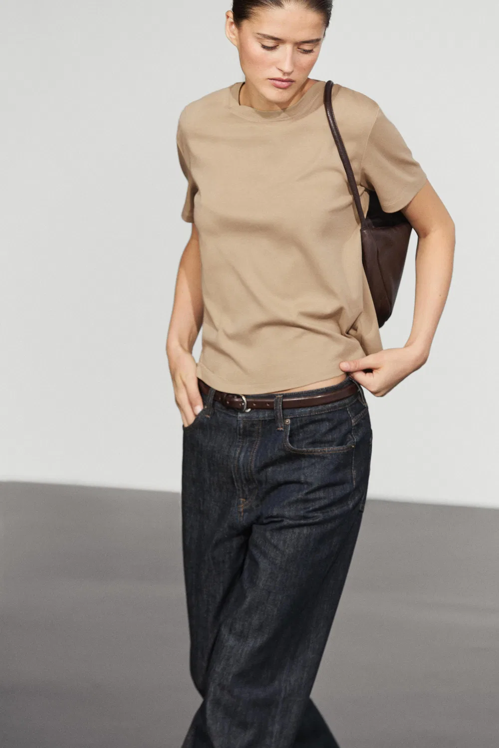 Футболка с коротким рукавом стандартного кроя Massimo Dutti, Stone — фото 3