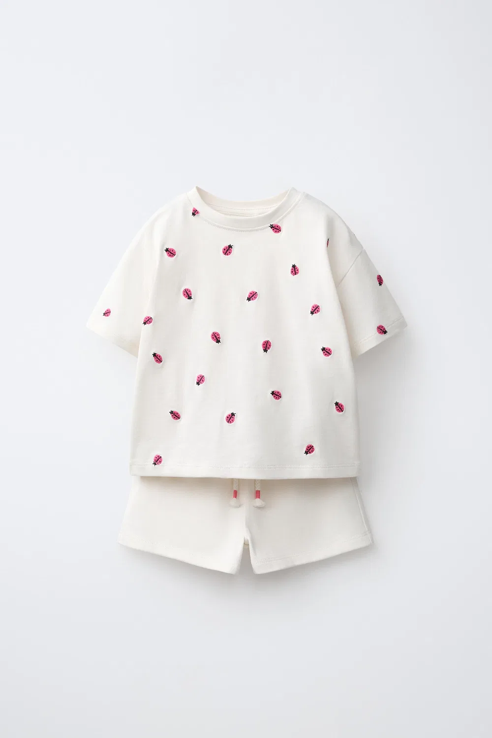 Комплект из вышитой футболки и шорт-бермуд ZARA, Ecru
