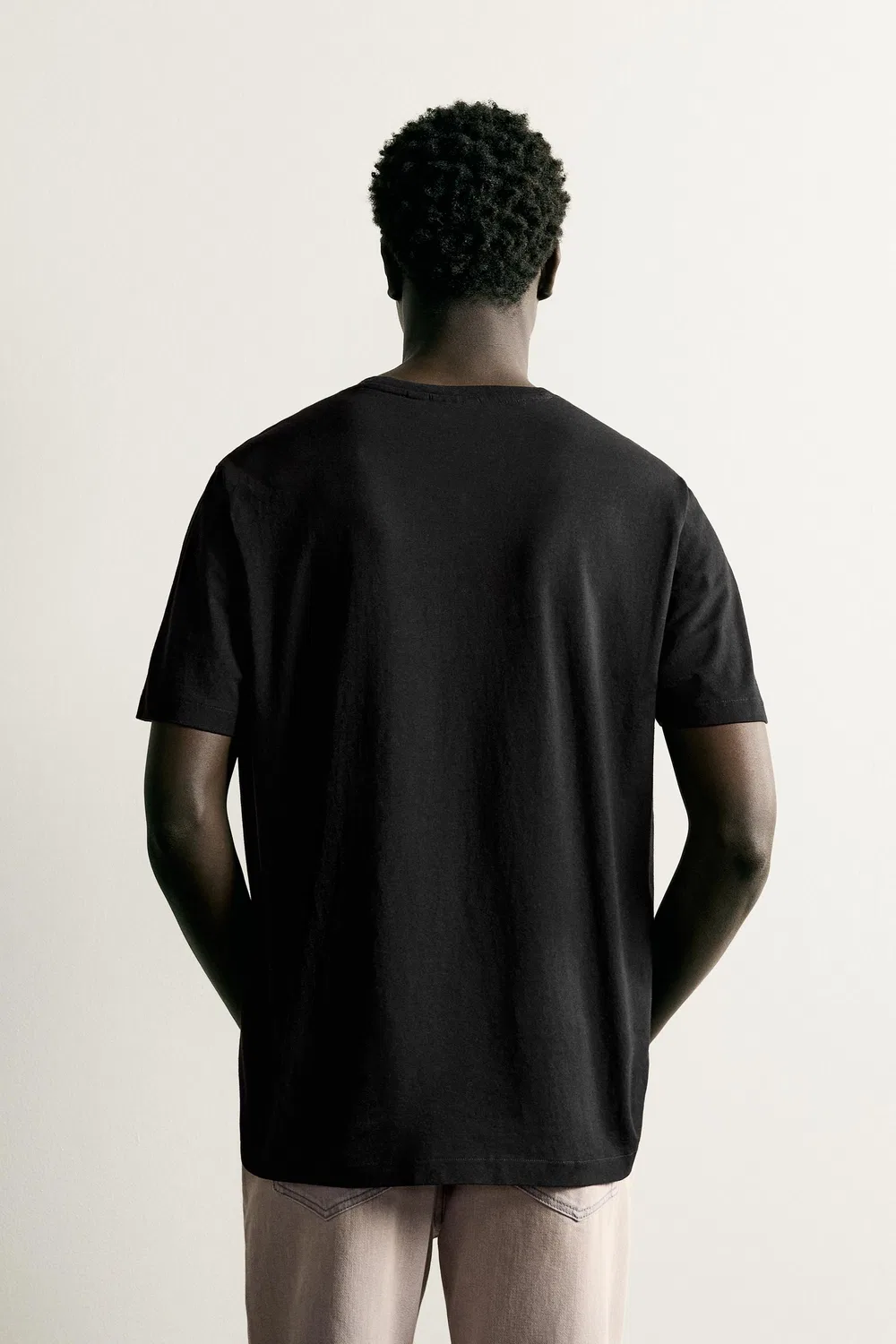 Свободный крой, легкая футболка ZARA, Black — фото 3