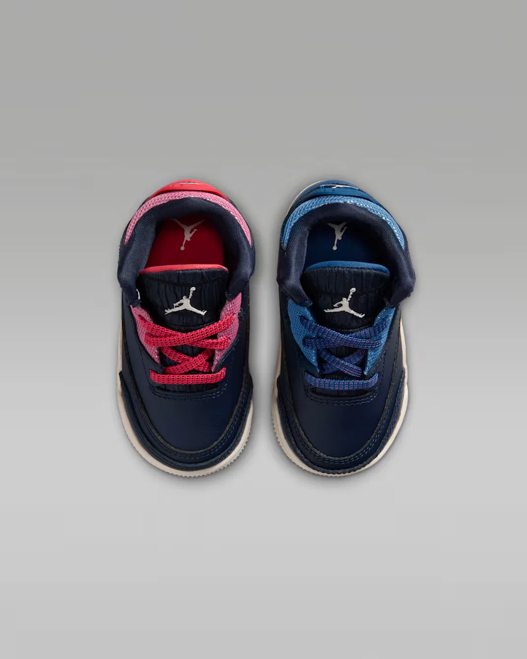Детская/подростковая обувь Jordan 3 Retro "Sport Renaissance", Obsidian/Track Red/Chalk/Chalk — фото 4