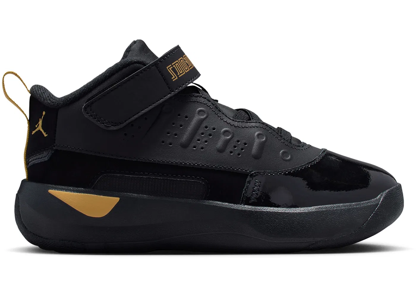 Детские кроссовки повседневные Jordan Max Aura 7 Jordan, Black/Black/Metallic Gold