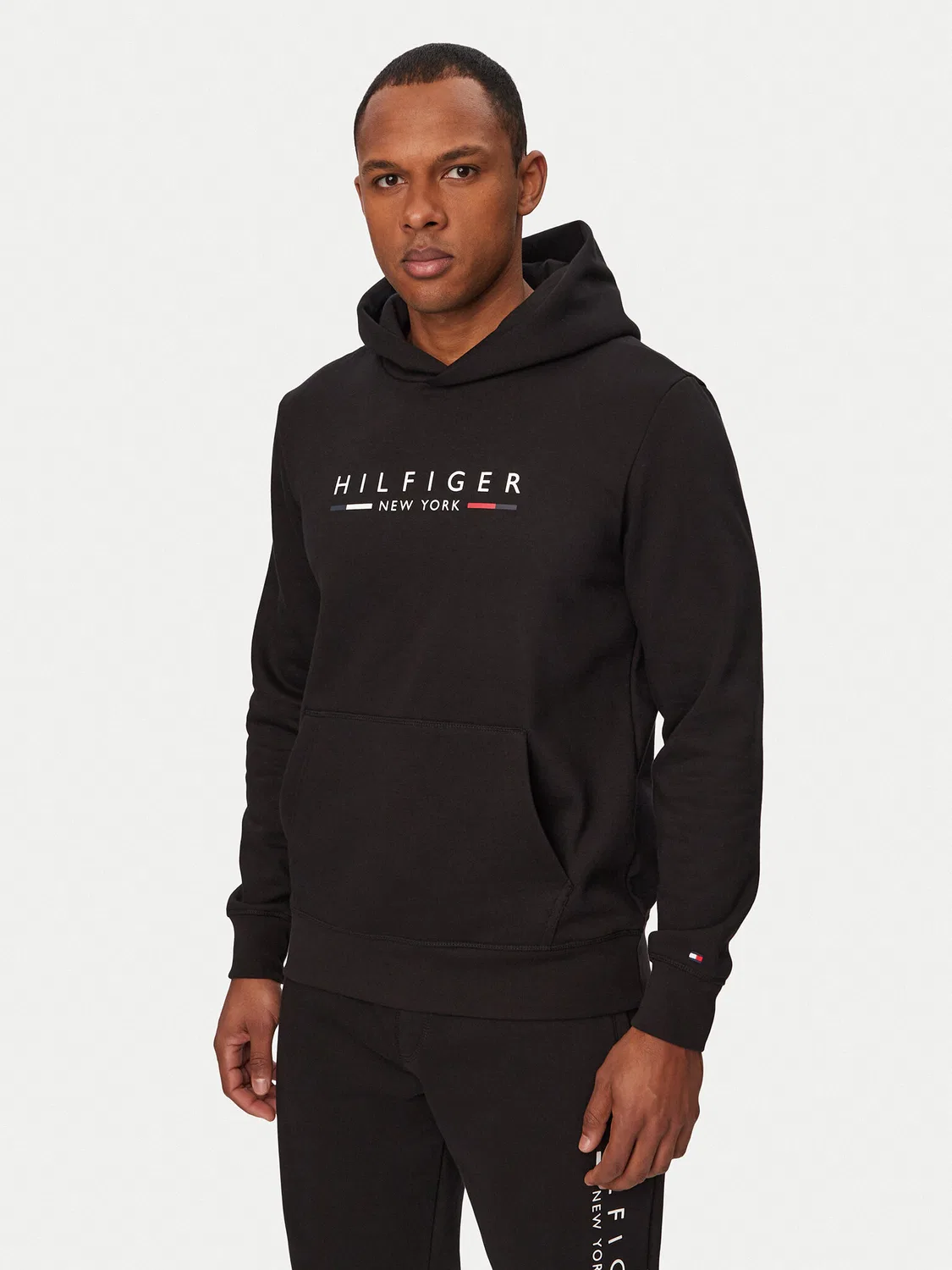 Мужской спортивный костюм стандартного кроя Tommy Hilfiger, черный — фото 3