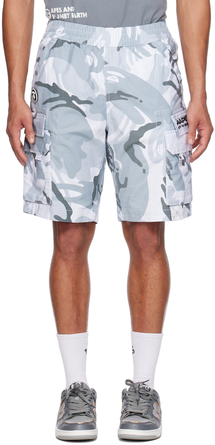 

Серые шорты карго с камуфляжным принтом AAPE by A Bathing Ape