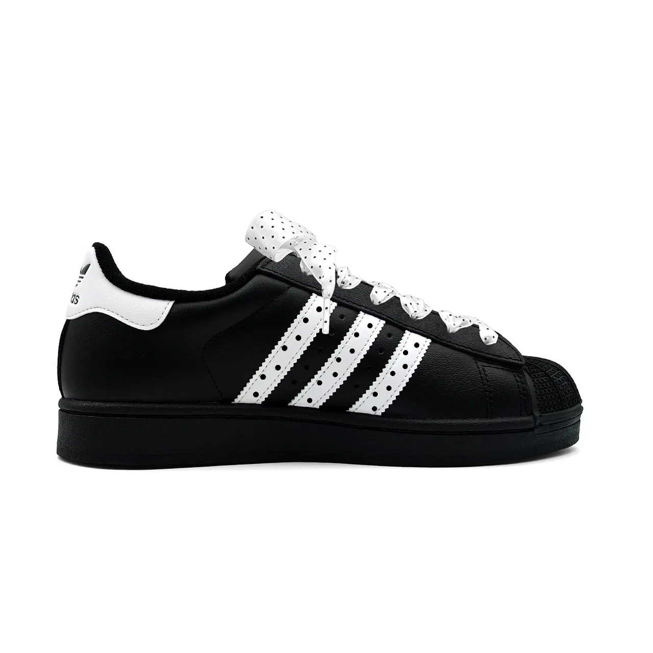 Детские кожаные кроссовки с низким верхом Superstar 2 Adidas Originals, Black White — фото 4