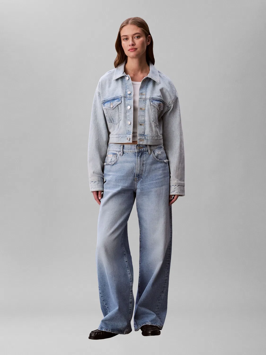 Куртка короткая Calvin Klein, синяя