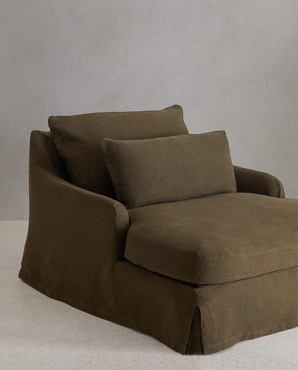 

Чехлы для кресла Zara Home by Vincent Van Duysen Loveseat 01 Linen, хаки