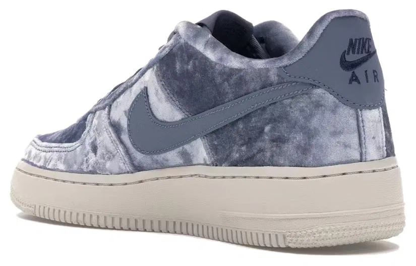 Детские кроссовки для скейтбординга Air Force 1 Low Dark Sky Blue Nike, Dark Sky Blue — фото 4