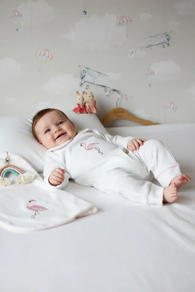 Детский комплект с вышивкой Flamingo Embroidery Personalized Babiesfirst, White — фото 2
