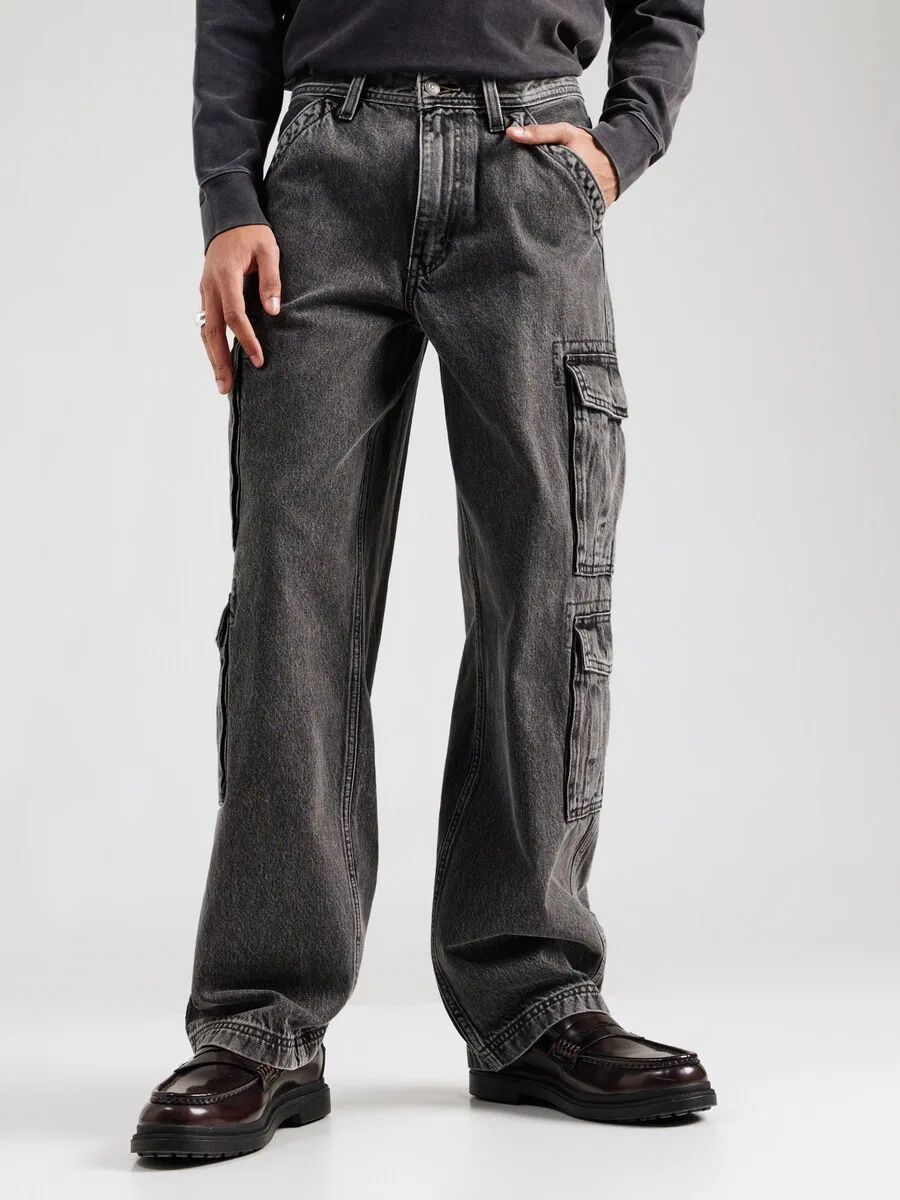 Джинсы LEVI'S Baggy Cargo '578 BAGGY CARGO' черного цвета — фото 3