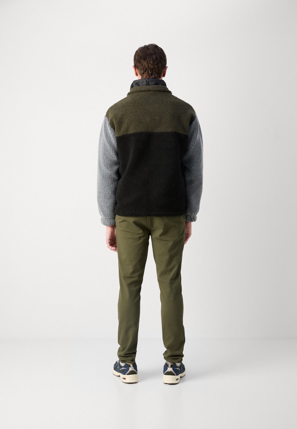 

Флисовая куртка INDICODE JEANS, черный