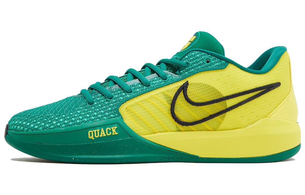 

Мужские баскетбольные кроссовки Nike Sabrina 1, Green/Yellow