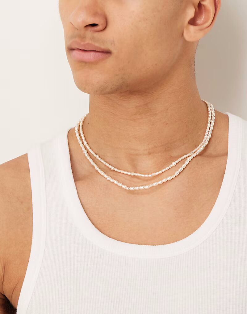 

Ожерелье из искусственного пресноводного жемчуга и золотых бусин белого цвета Asos Design