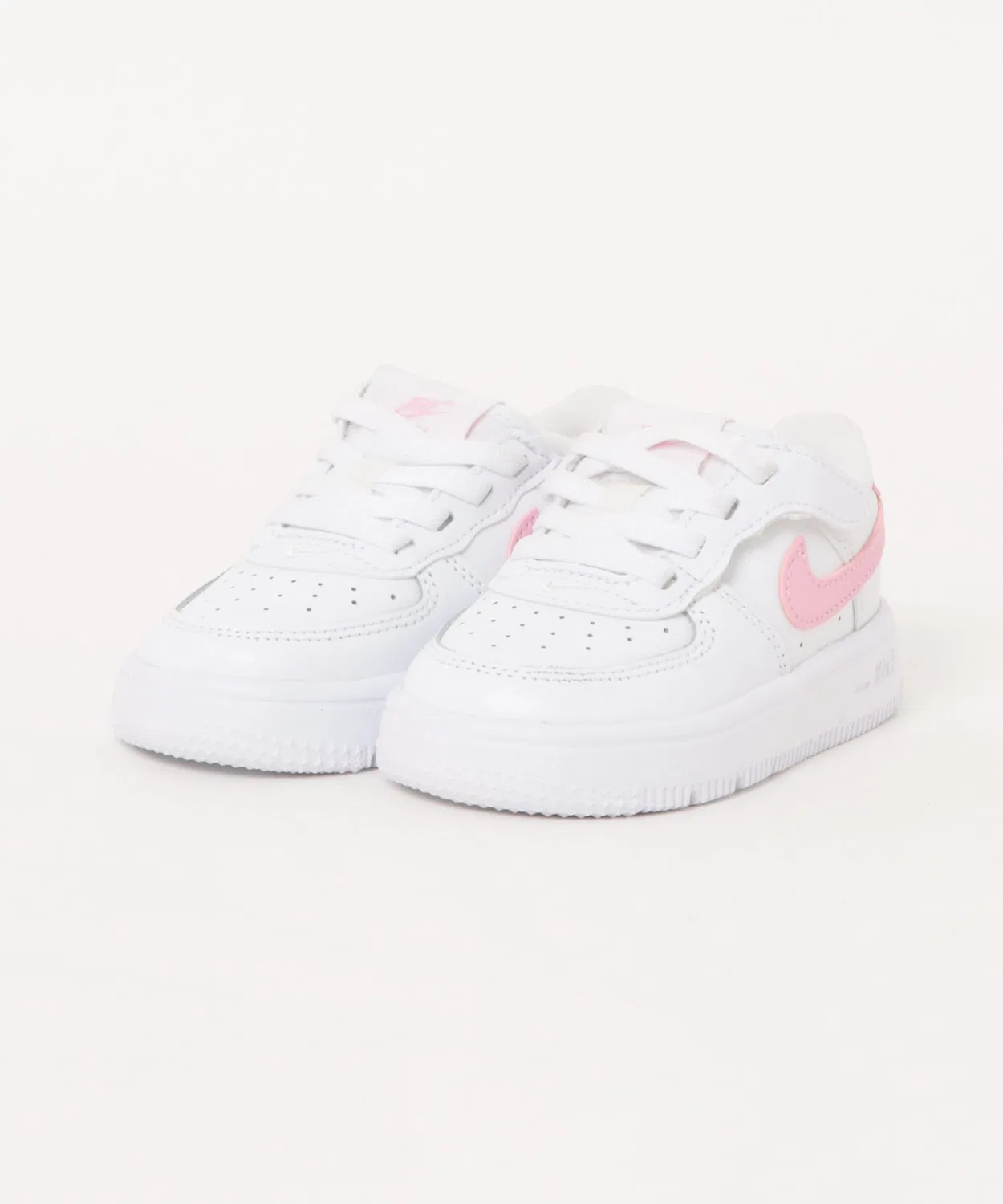Детские кроссовки с легкой посадкой EasyOn Force 1 LOW TD NIKE, White/Pnkris
