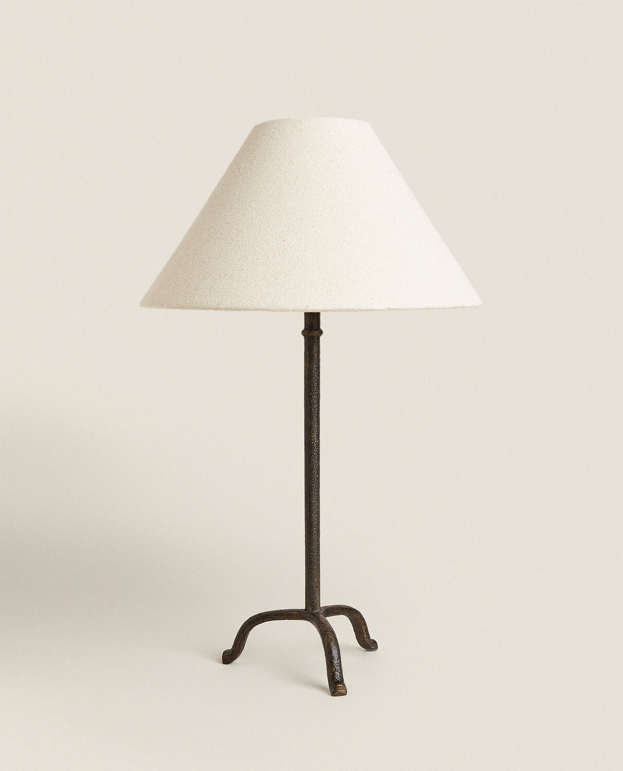 

Лампа настольная Zara Home Tripod Base
