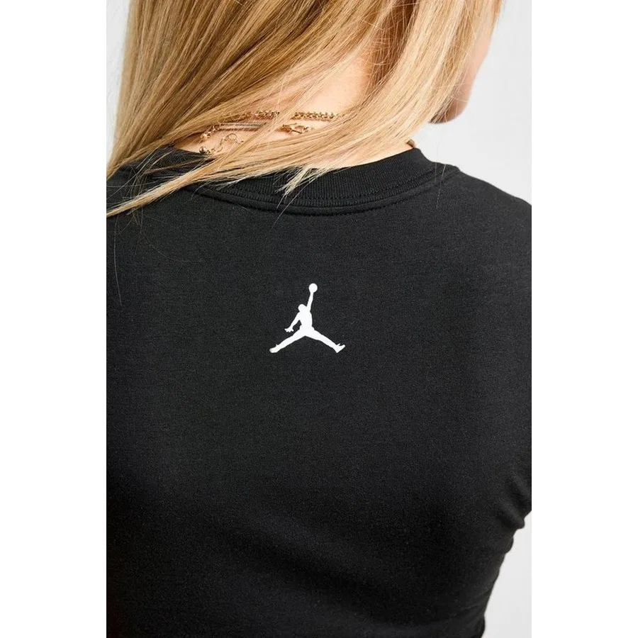 Женская футболка с графическим принтом Jordan Brooklyn 'Cherry' Nike, Черный — фото 4