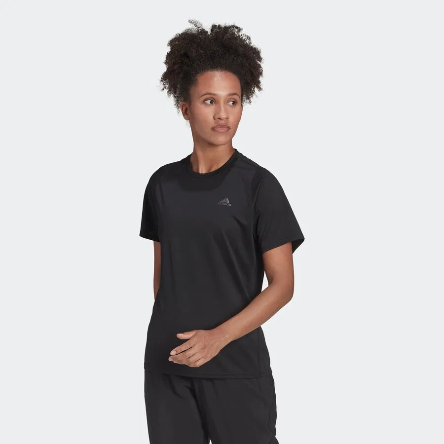 Спортивная футболка ADIDAS PERFORMANCE Performance Shirt 'Run Icons' черного цвета — фото 2