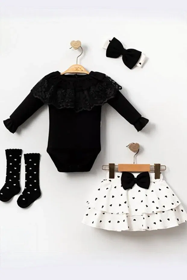 Детский комплект для девочек хлопковый с кружевной юбкой Helena Lace Skirt Set With Heart Socks Cherub Baby, Black — фото 4
