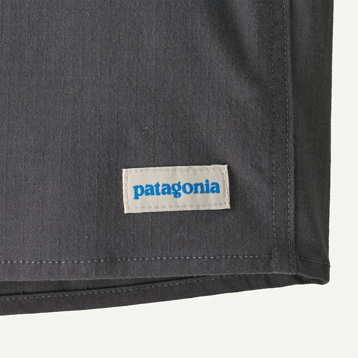 Мужские шорты для волейбола Patagonia Home Waters 16in Volley Short, Forge Grey — фото 3