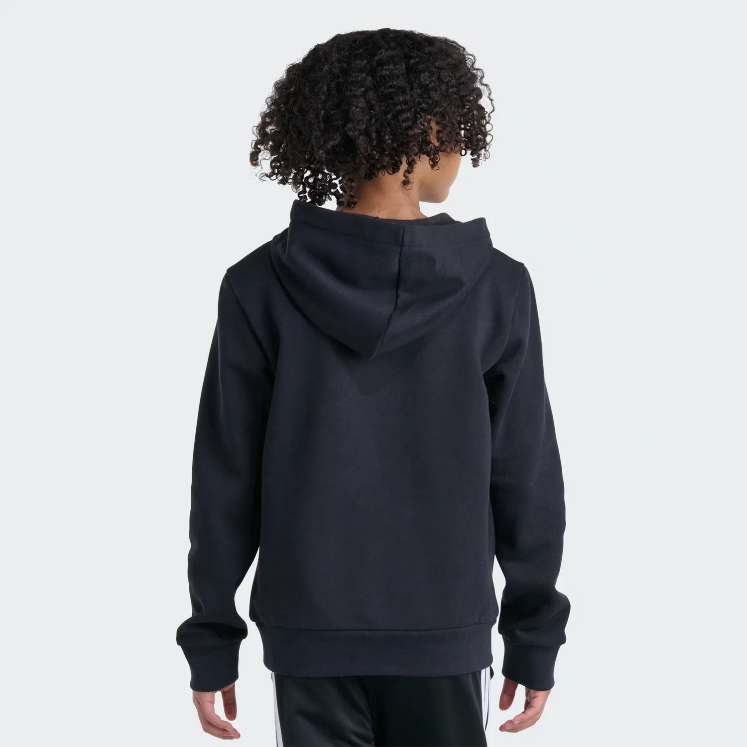 Детское худи с капюшоном и длинным рукавом Collegiate Arch Adidas Sportswear, черный — фото 2