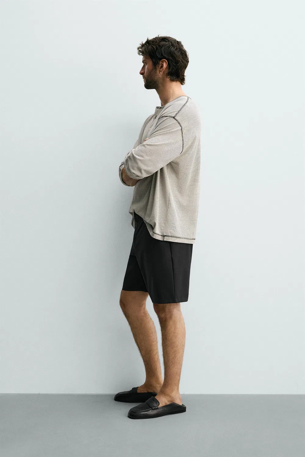 Комфортные технические шорты-бермуды ZARA, Black — фото 4