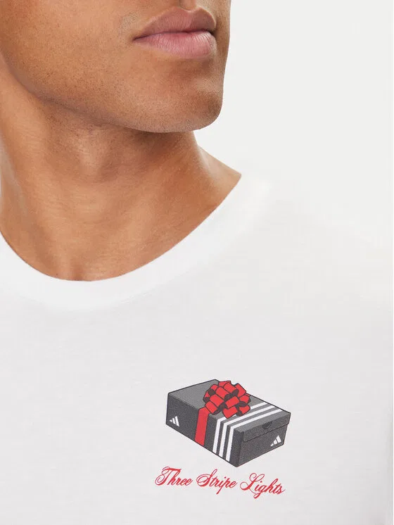 Футболка regular fit 3-Stripes Lights Giftbox Graphic Adidas, белый — фото 4