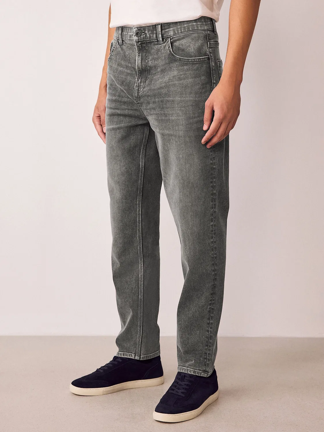 Джинсы Regular Tapered Fit Authentic Stretch Denim Next, серый